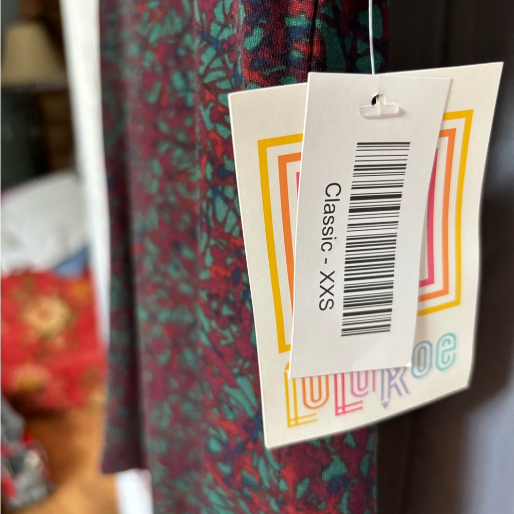 NEW lularoe classic T - XXS - Picture 2 of 5